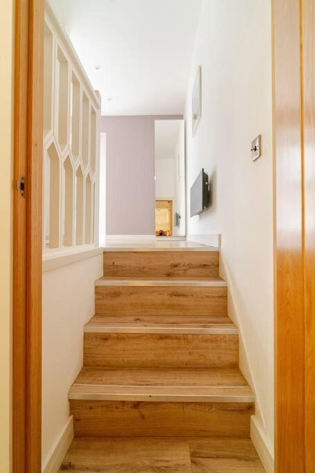 Stunning 2 Bed Apartment, Heart Of The Barbican Plymouth Buitenkant foto