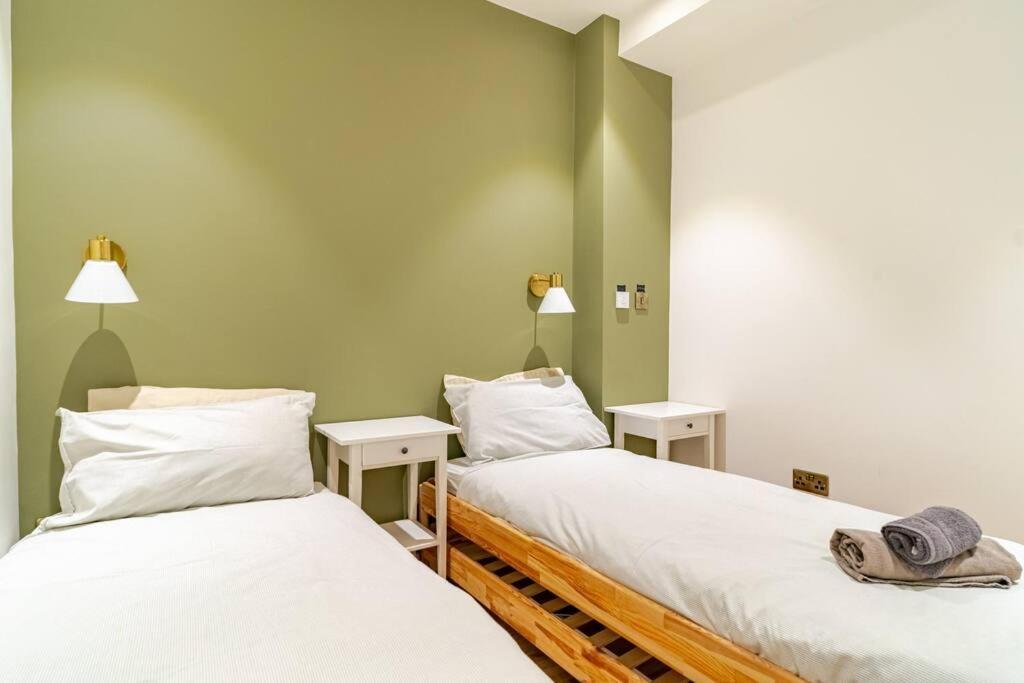 Stunning 2 Bed Apartment, Heart Of The Barbican Plymouth Buitenkant foto